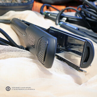 Professional Saloon Hair Straigntner - Titanium Flat Plate